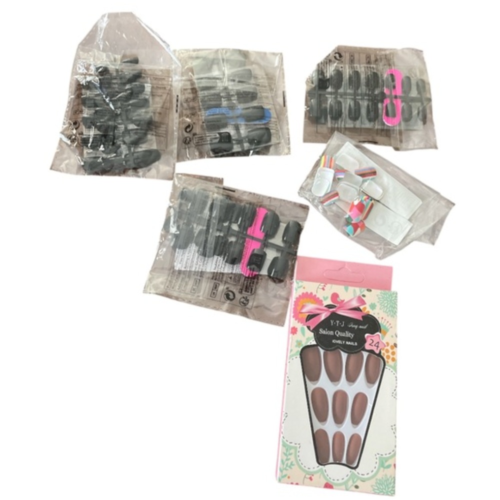 Assorted Press-On Nails Set